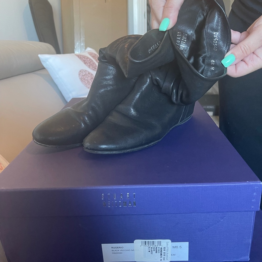 Stuart Weitzman boots - Picture 2 of 5